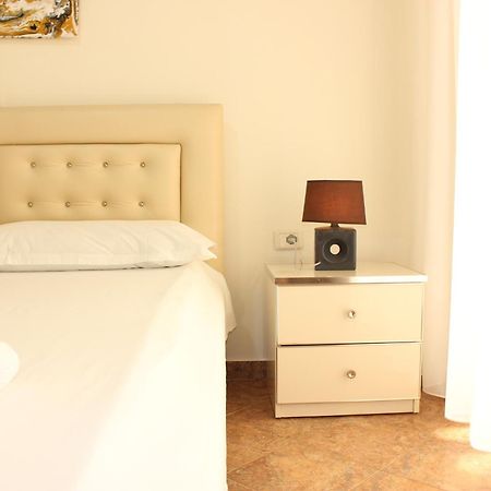 Megrooms Saranda Extérieur photo