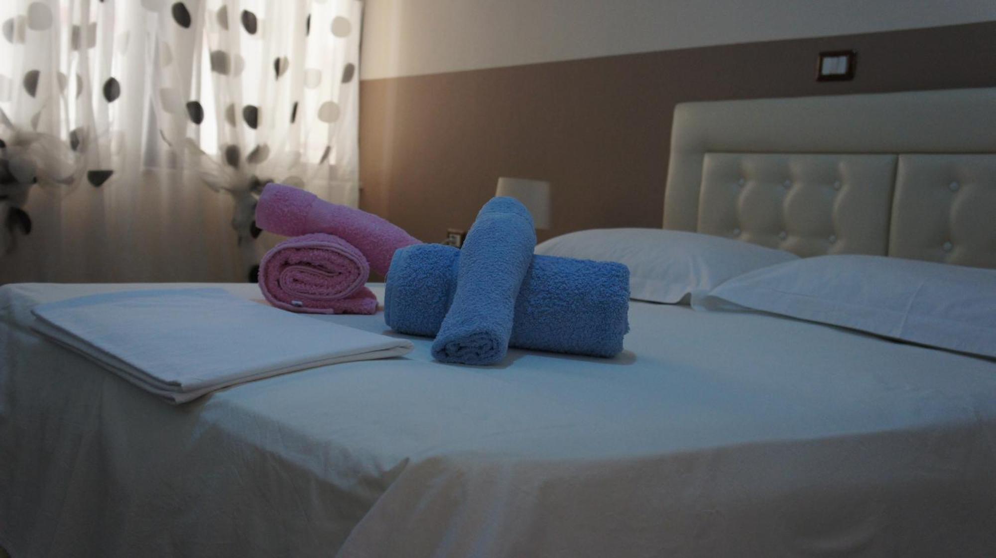 Megrooms Saranda Extérieur photo